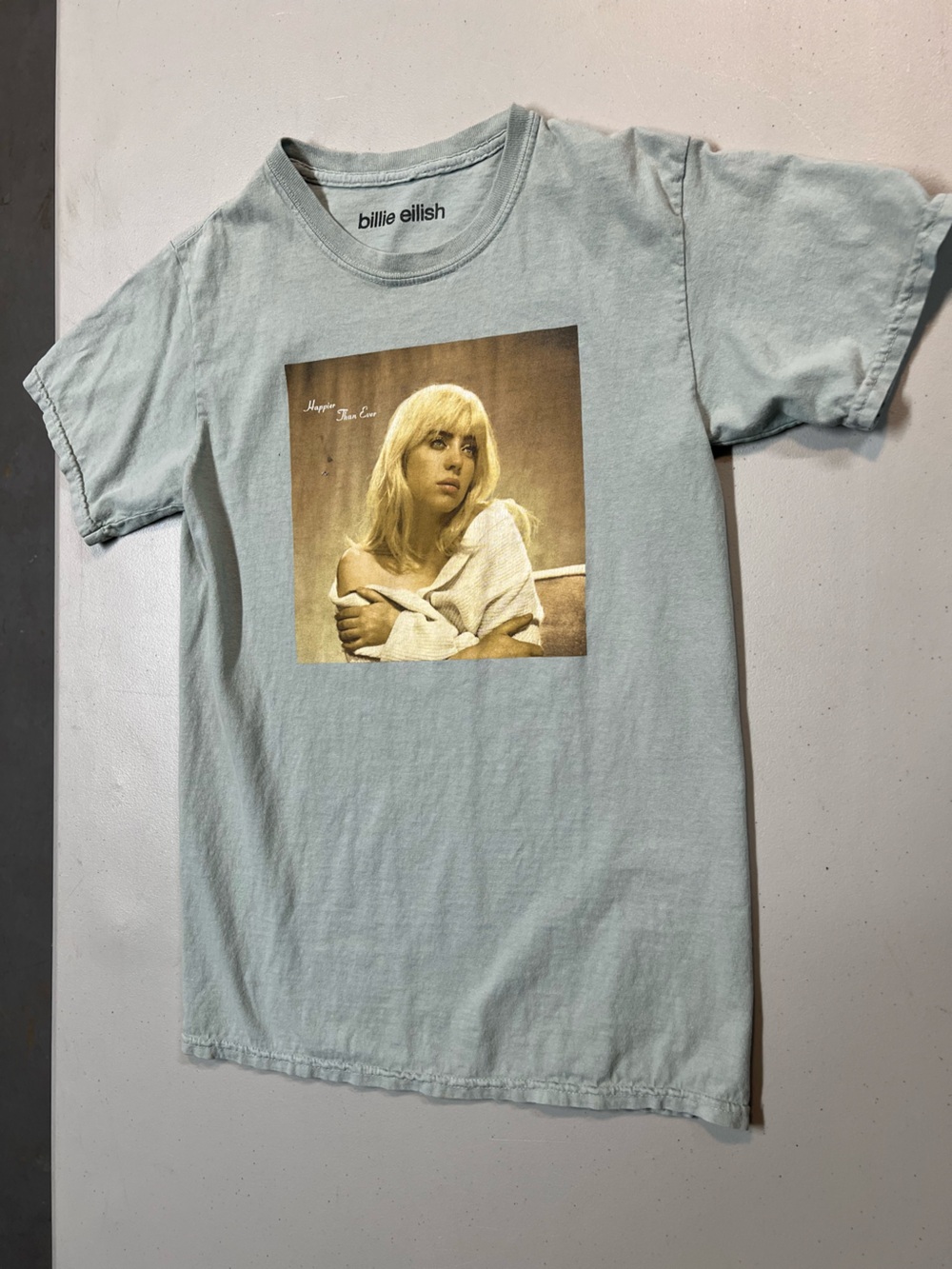 Billie Eilish Happier Than Ever Women’s Small Blue Graphic T-Shirt